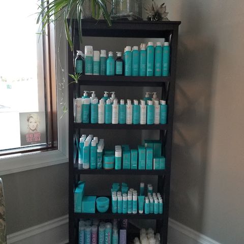 V & Company Salon & Spa, beauty salon in Marshfield, WI